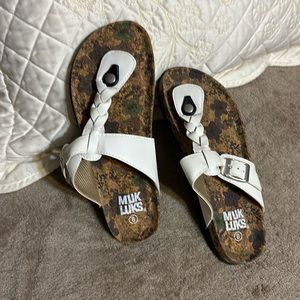 Mukluks sandal never worn